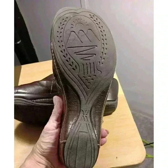 Rialto Size 9 Ladies Fsux Leather Wrap Slip-On Clogs - Picture 4 of 6